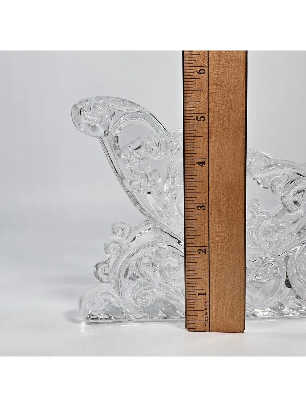 Fitz and Floyd 8.25 Crystal Sleigh Christmas Centerpiece Candy Dish Clear Scroll